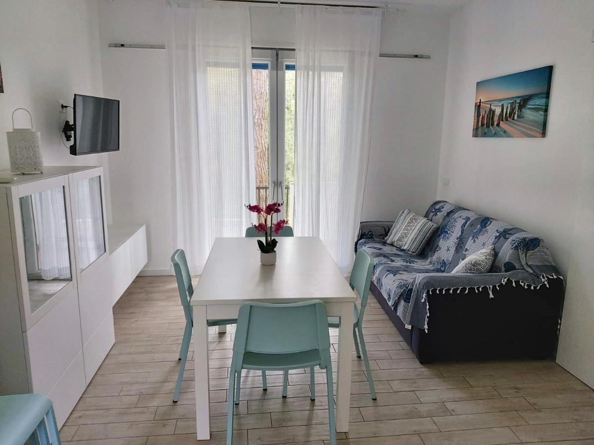 Villa Antonietta 3, Tra Pineta E Mare 비비오네 외부 사진