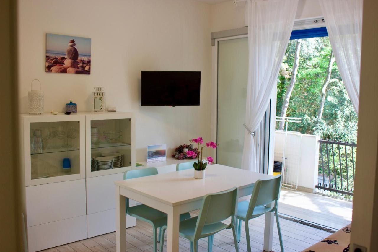Villa Antonietta 3, Tra Pineta E Mare 비비오네 외부 사진